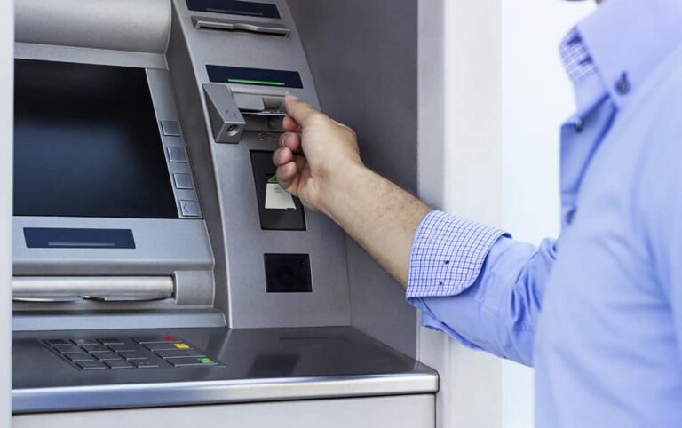 Les banques éthiques : c’est quoi et pourquoi elles attirent de plus en plus en France