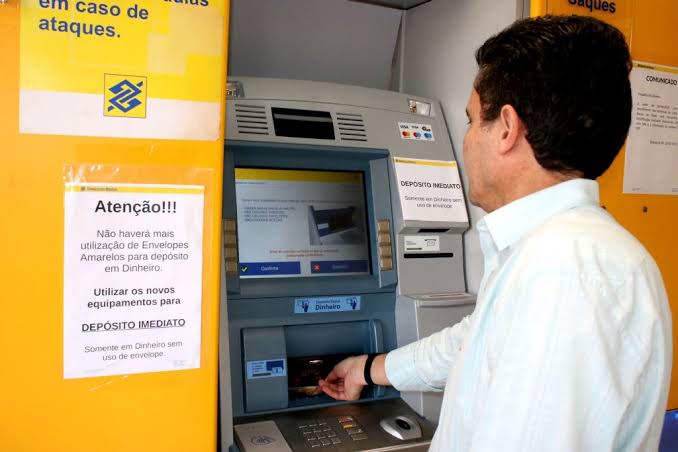 Différences entre banques traditionnelles et banques en ligne